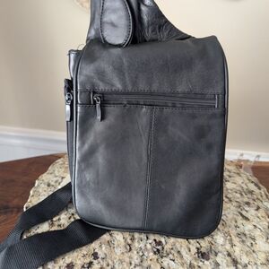 Buxton Black Leather Messenger Bag